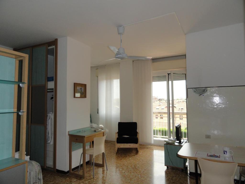 Residence Giusti 6 Милан Номер фото